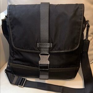 Coach Black Nylon Men's Messenger Bag